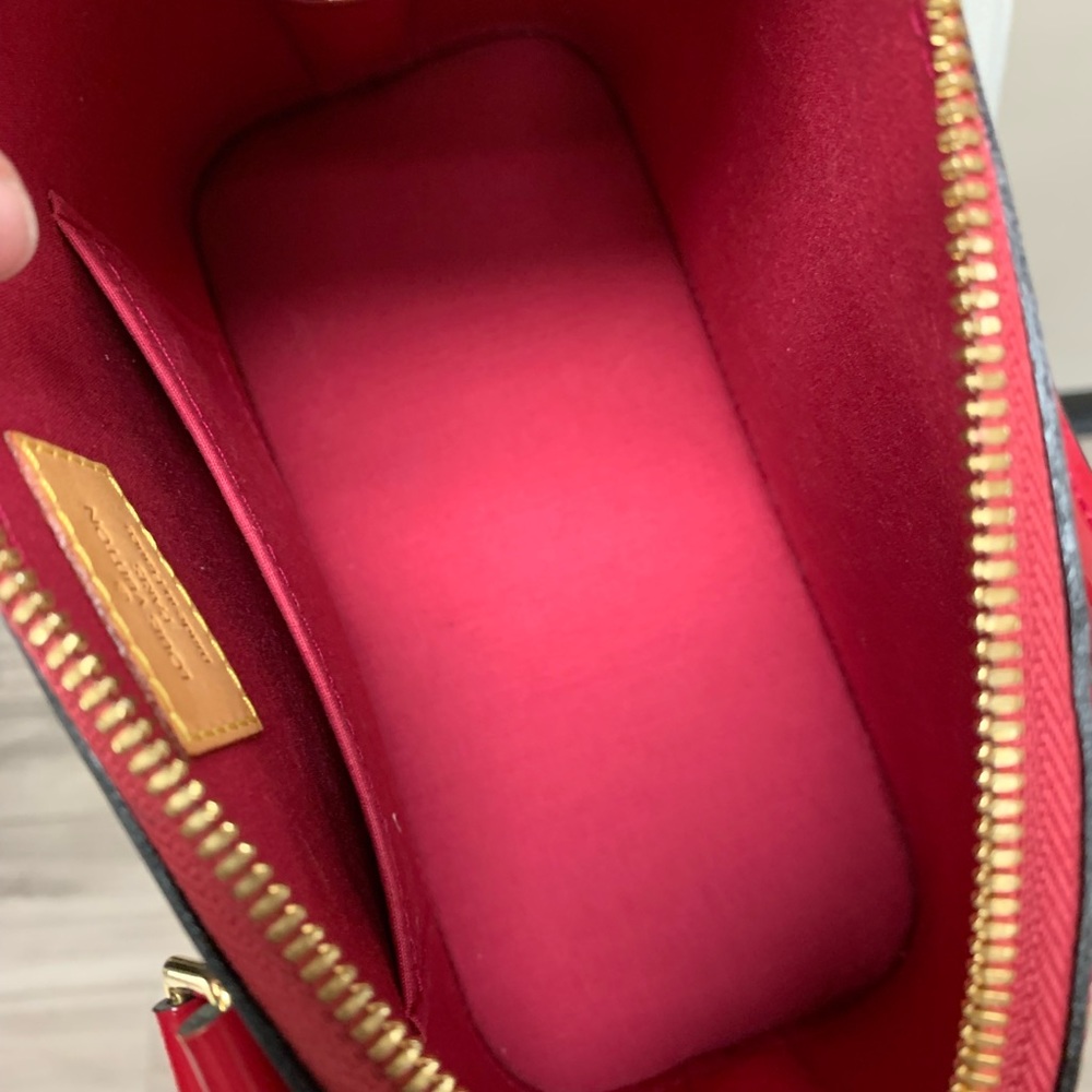 Louis Vuitton, Alma BB, Raspberry - Picture 7 of 11